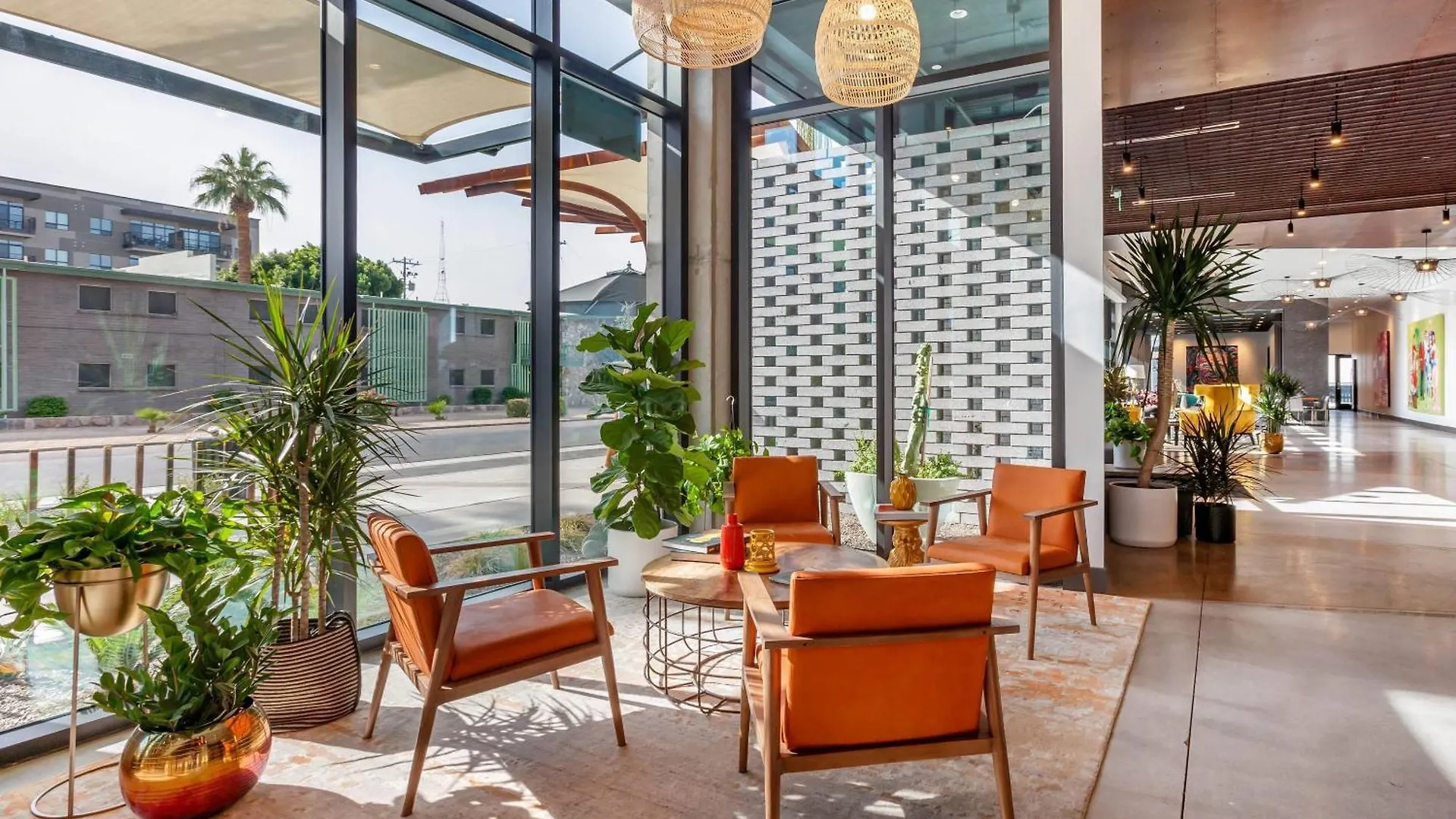 Cambria Downtown Phoenix Convention & Airport Hotel